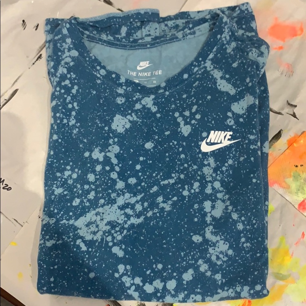 Nike splatter tee